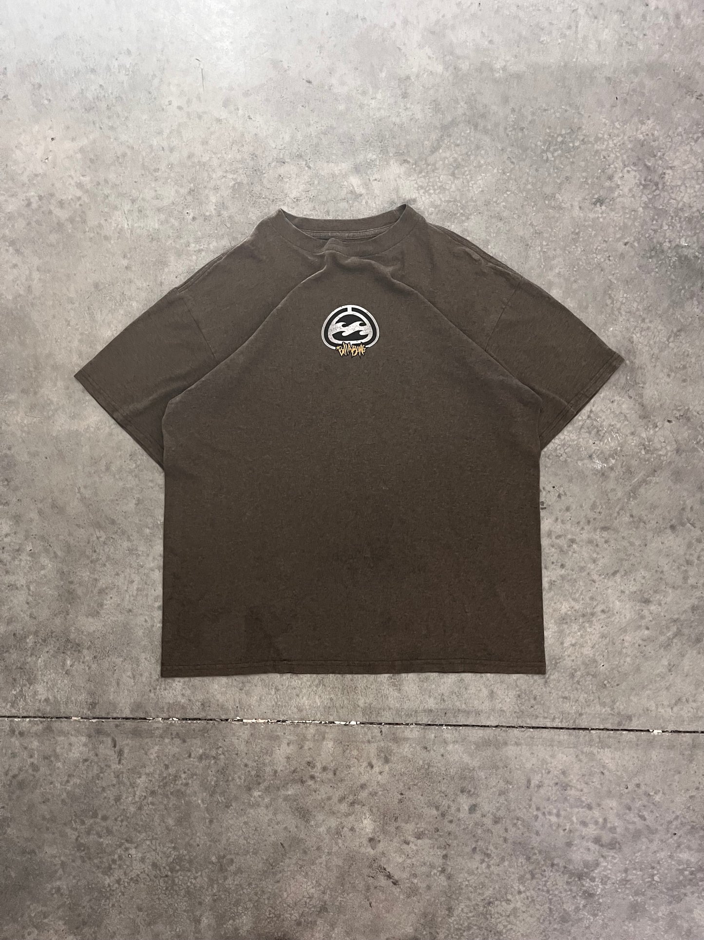 billabong tee - L