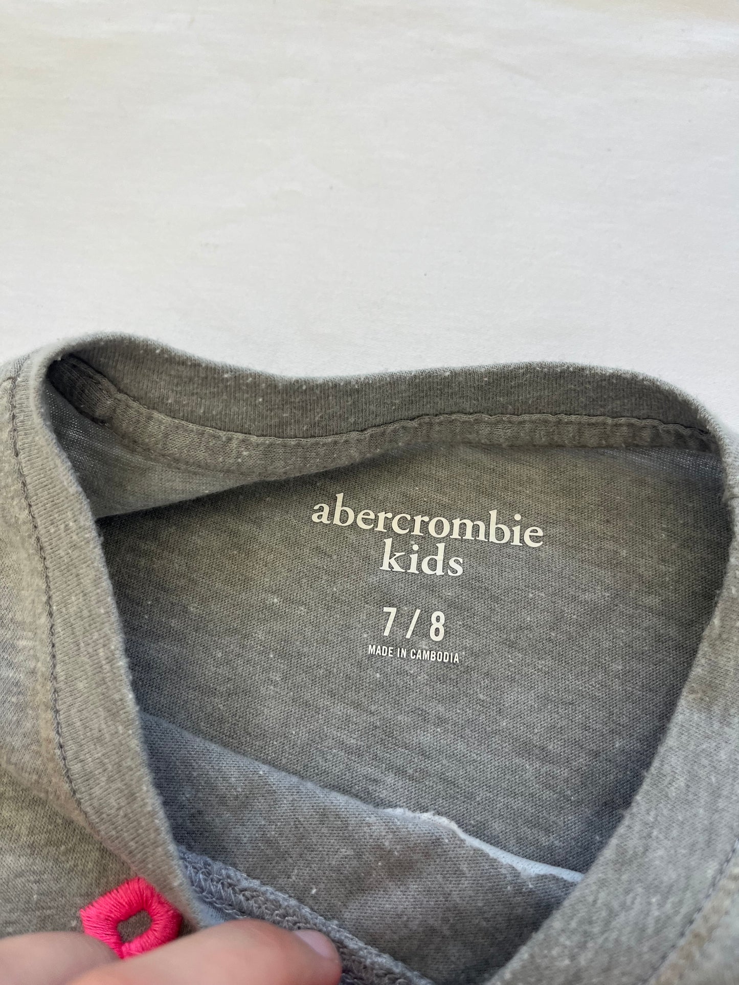 abercrombie and fitch babytee - XS