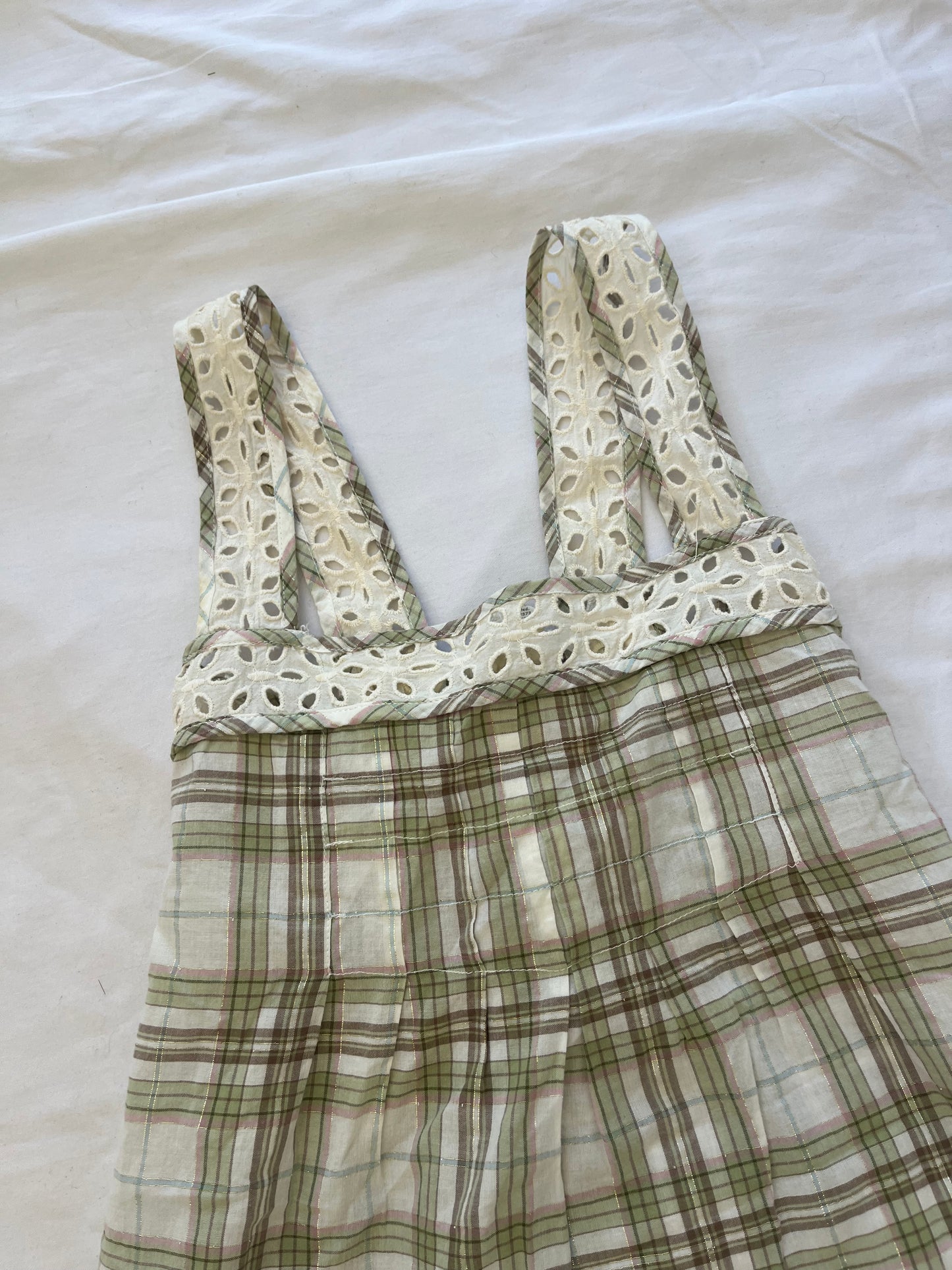 insanely cute hollister tie back cami - S