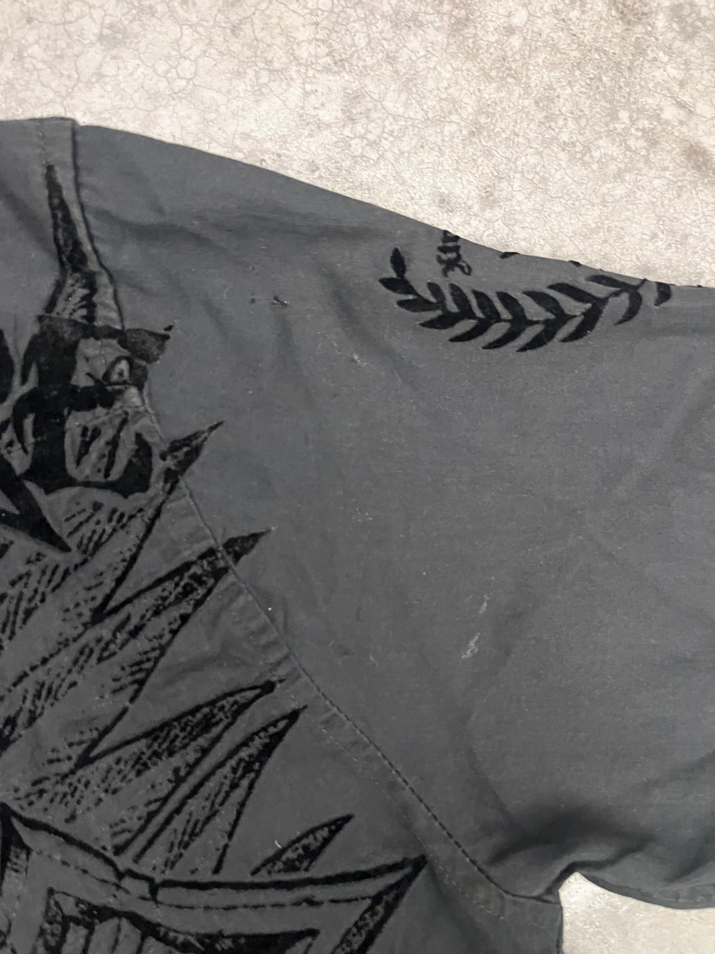 Xtreme couture button up - L