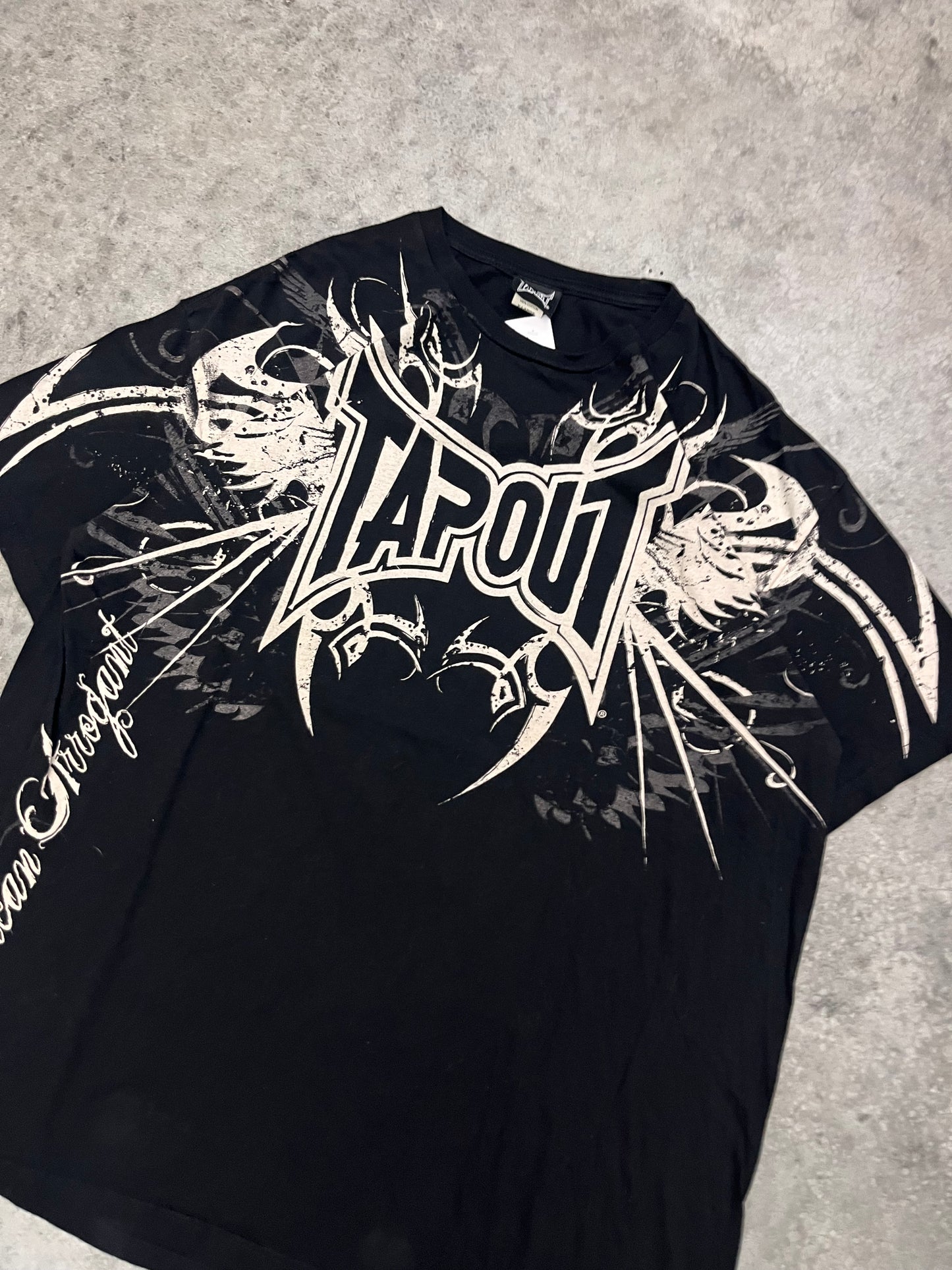 Tribal Tapout tee - XL