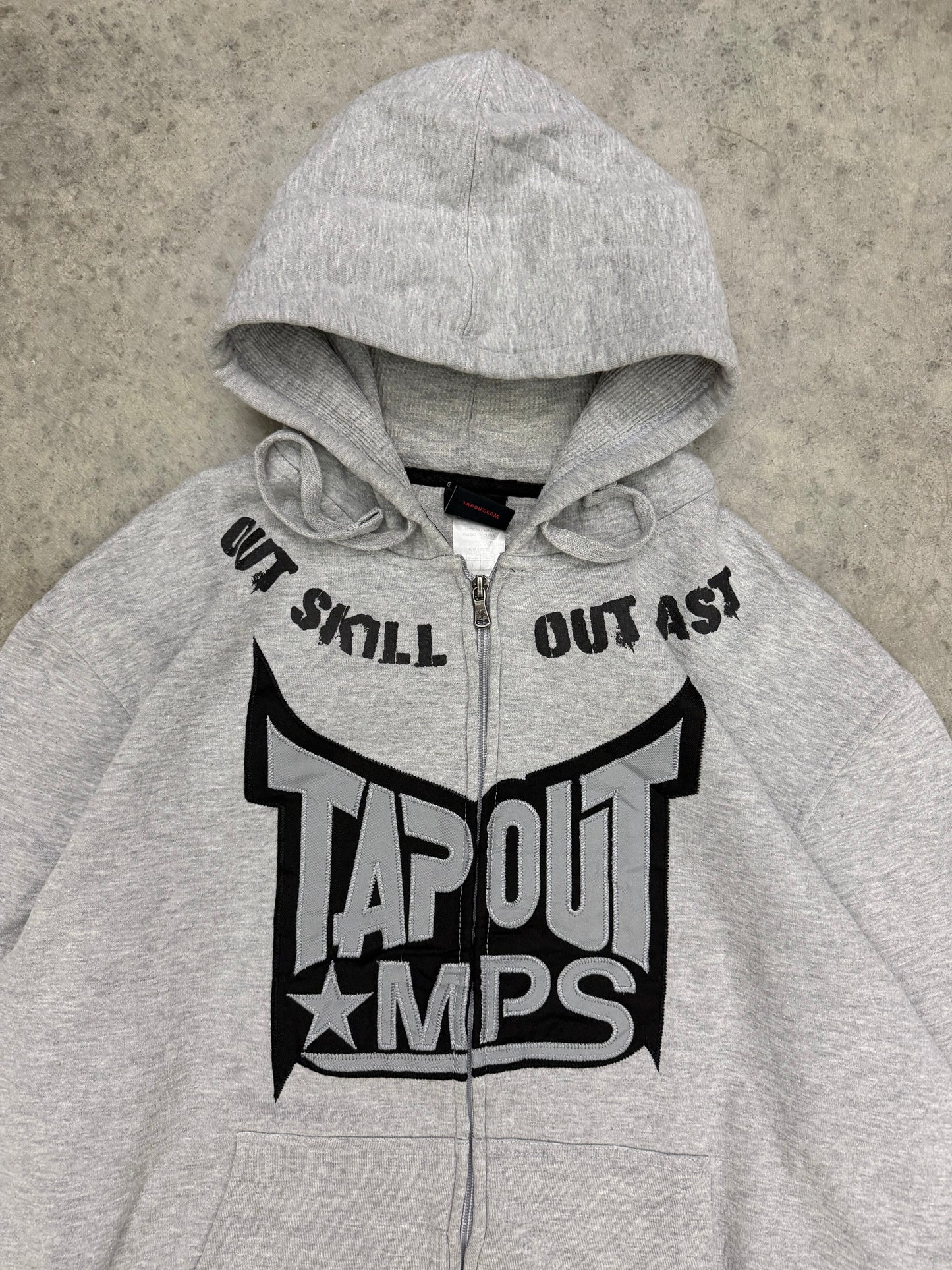 tapout zip up hoodie - L