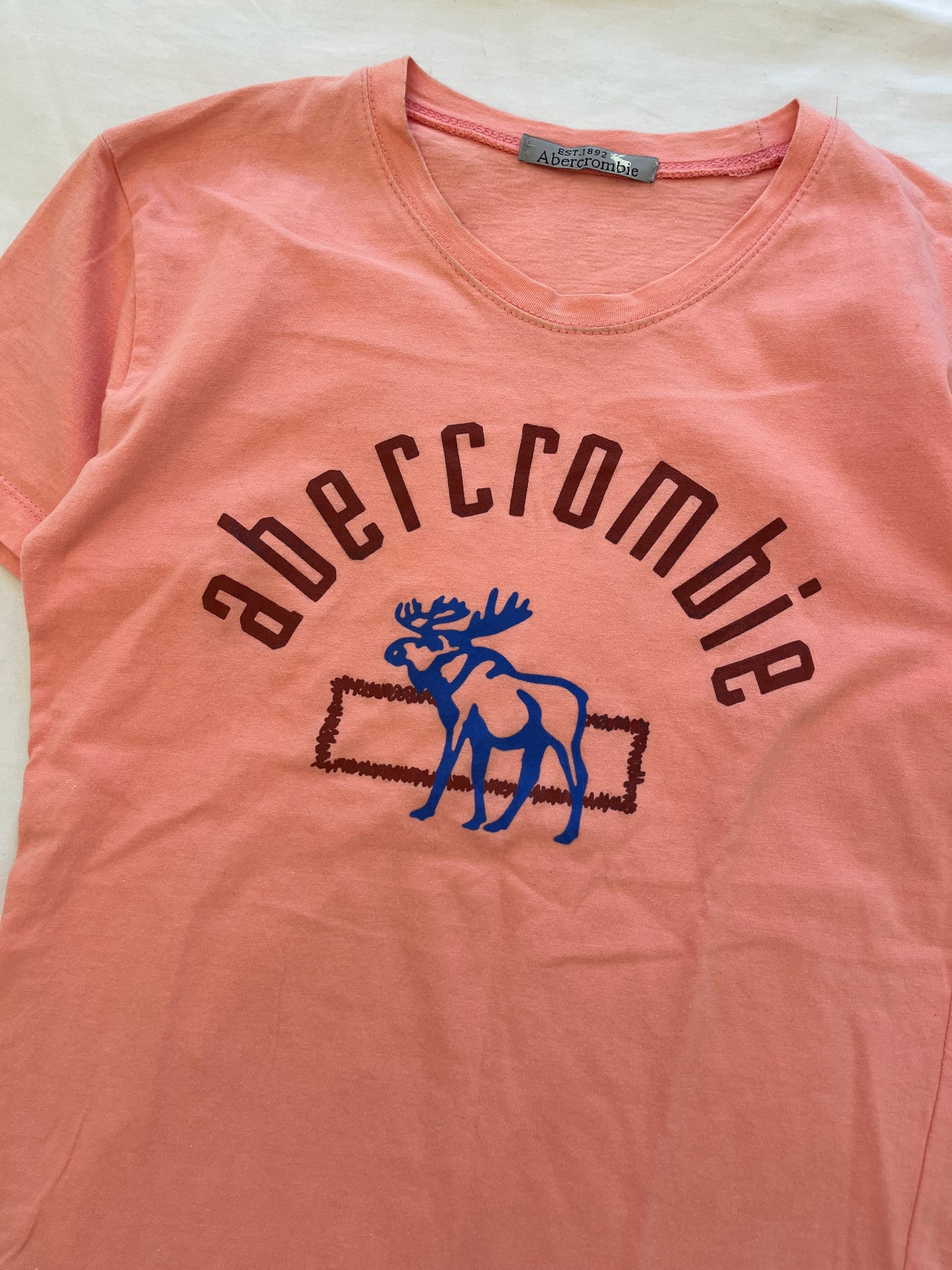 abercrombie and fitch babytee - M