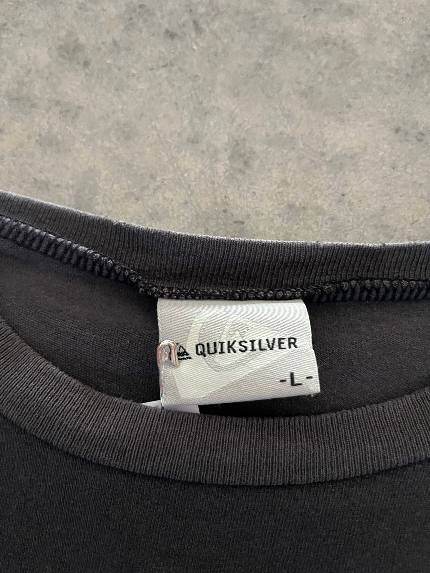 vintage quiksilver tee