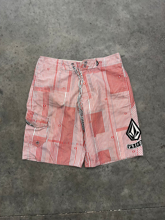 volcom boardshorts - 32
