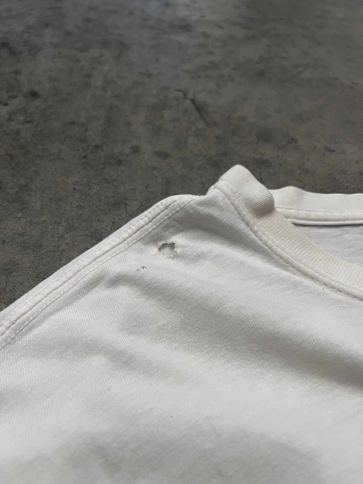 quiksilver tee - XL