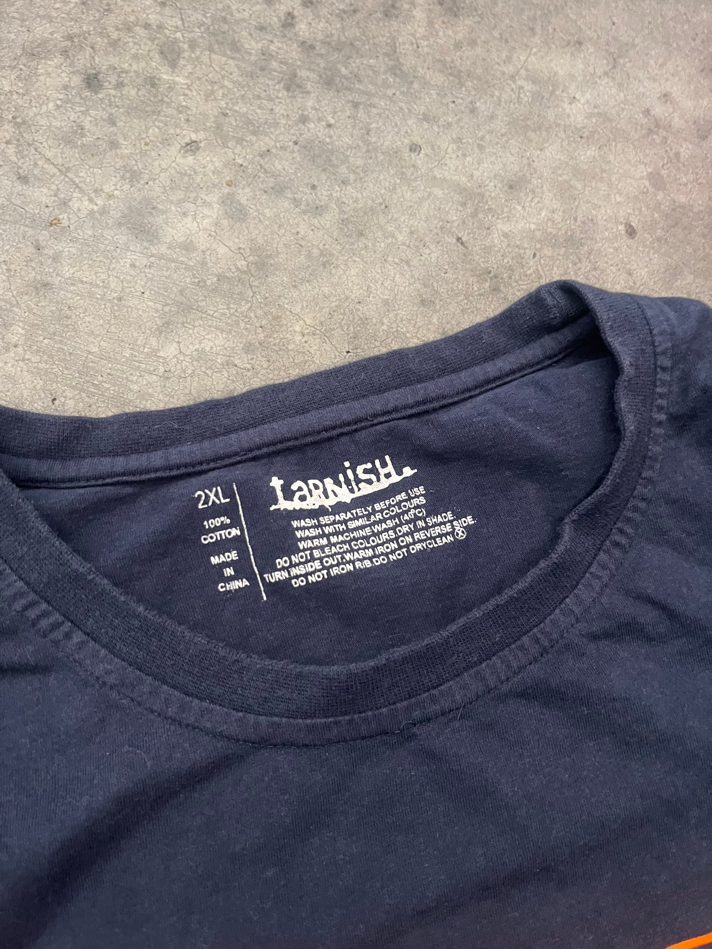 tarnish tee - XL