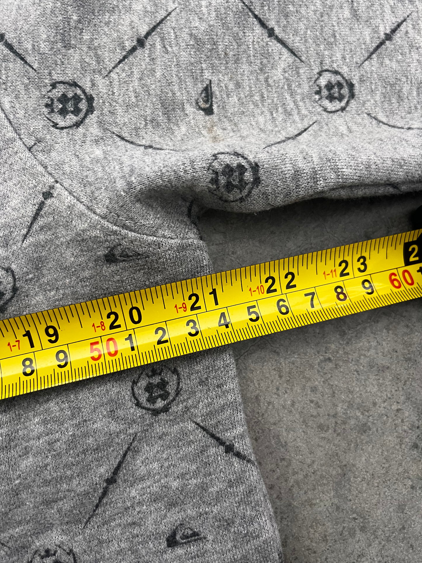 quiksilver hoodie - M