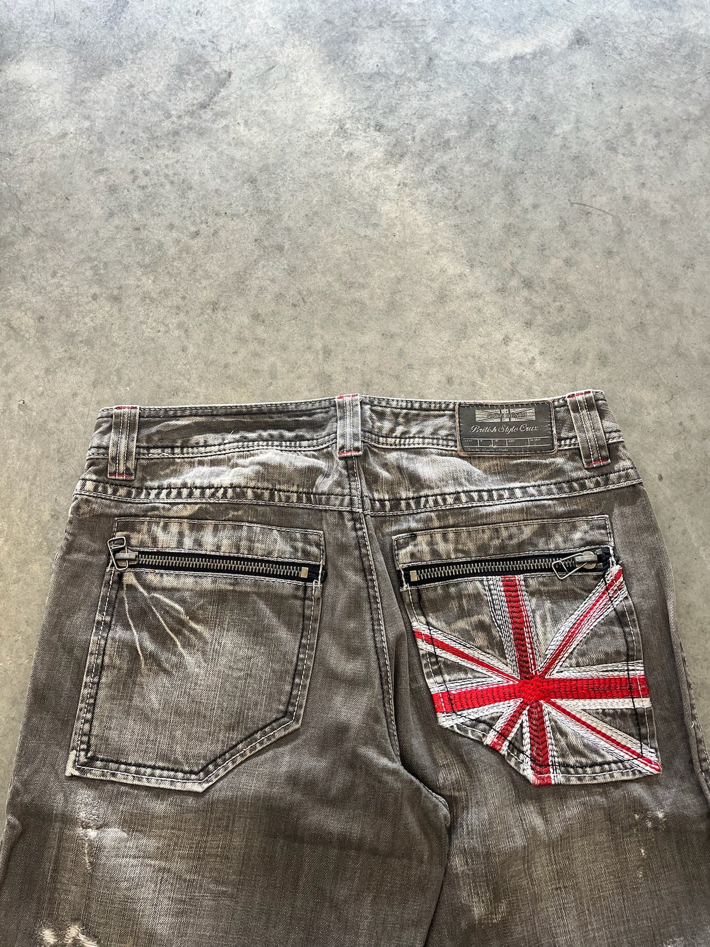 “London” jorts