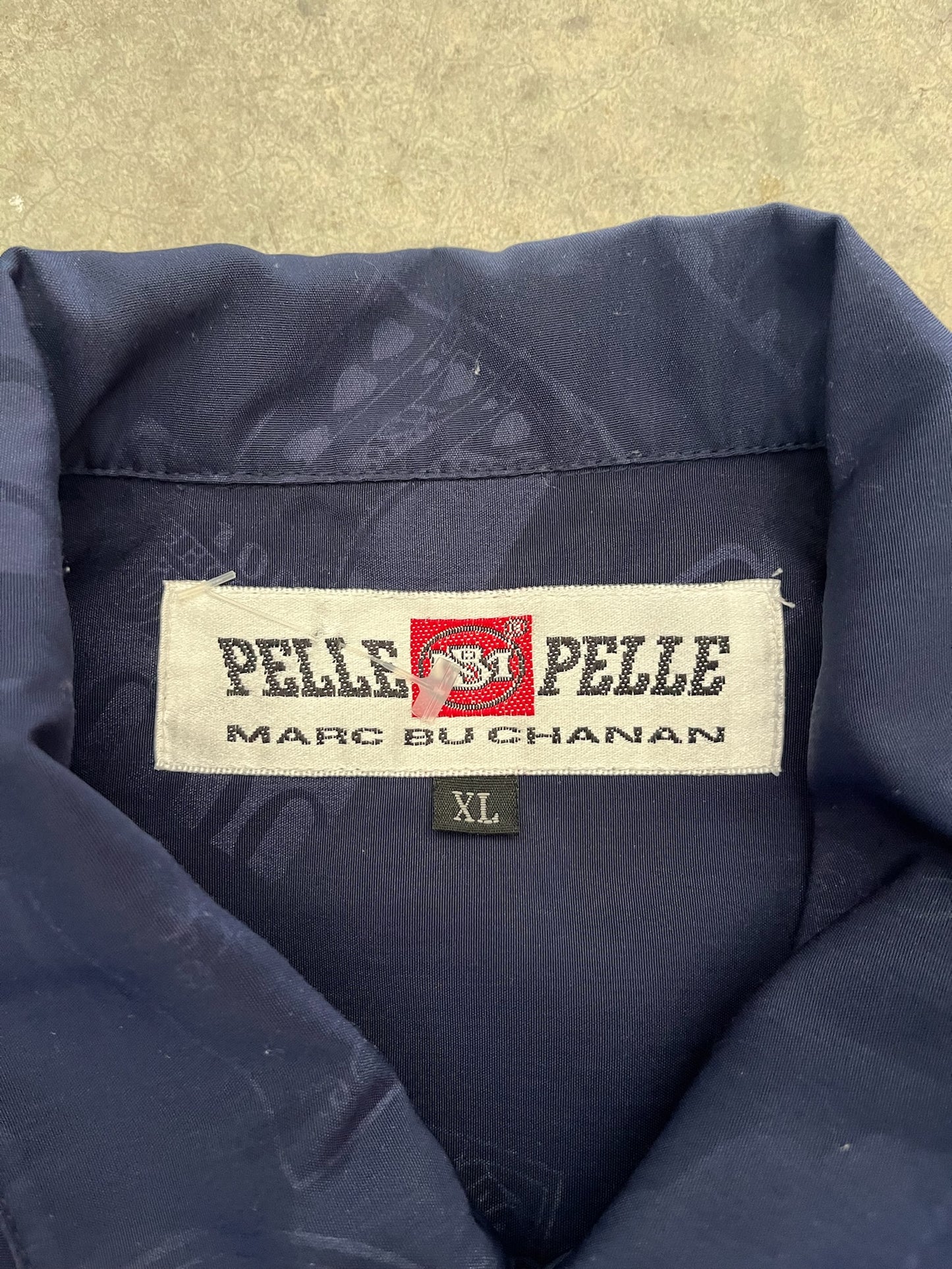 pelle pelle button up