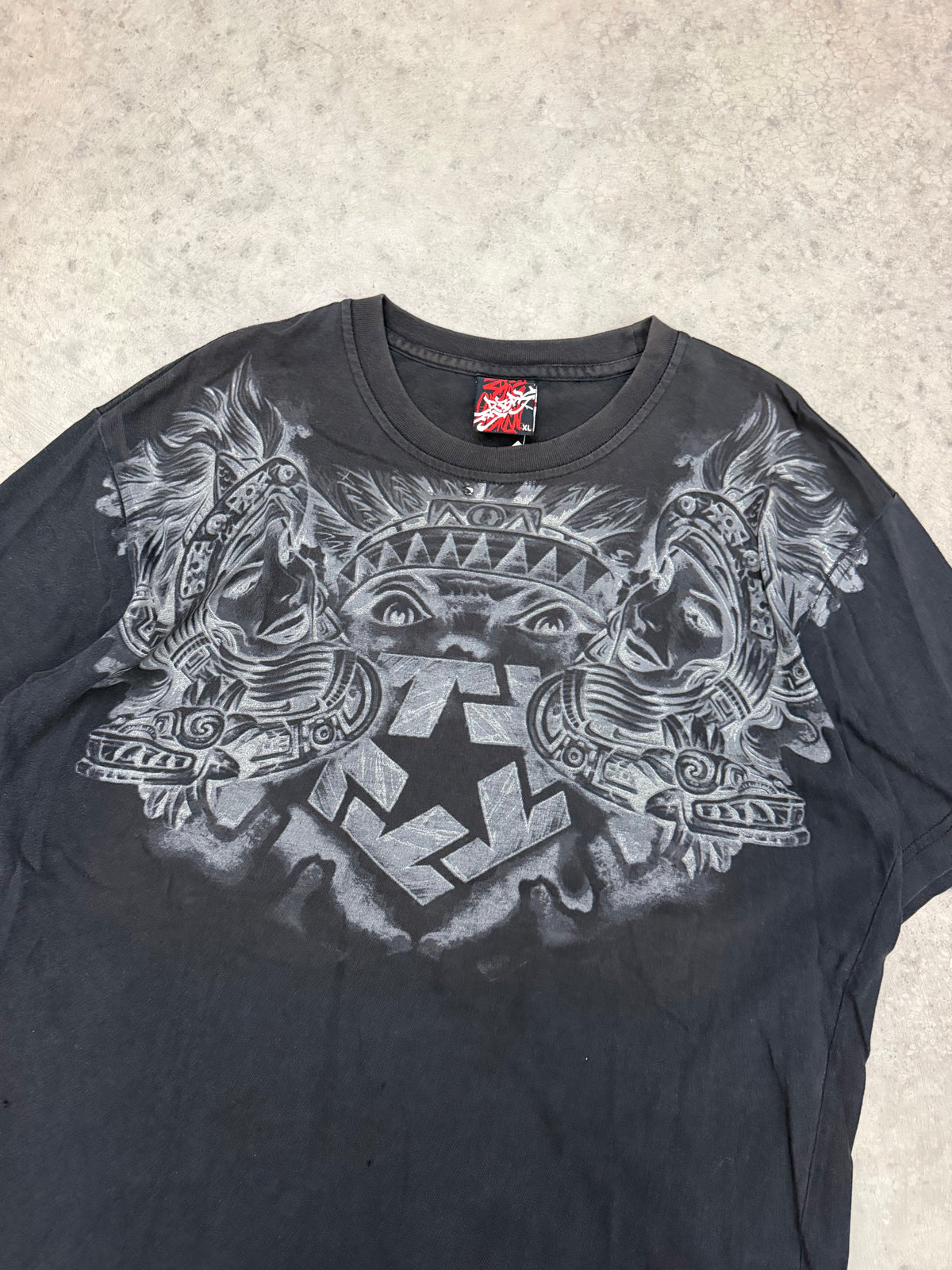 Tribal tee - L